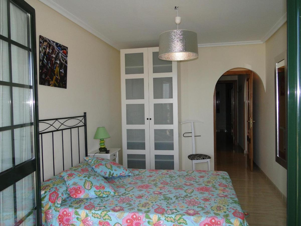 Apartamentos El Pinedo 노하 외부 사진
