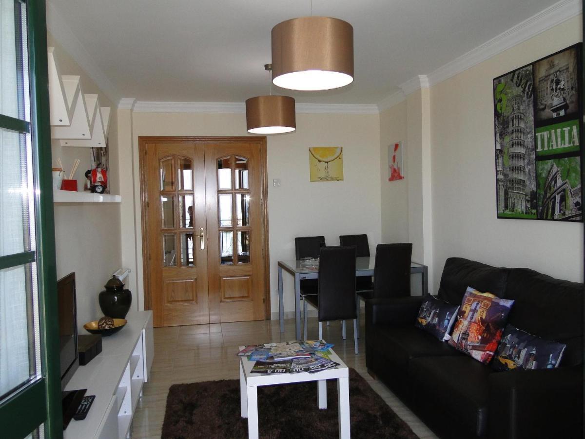 Apartamentos El Pinedo 노하 외부 사진