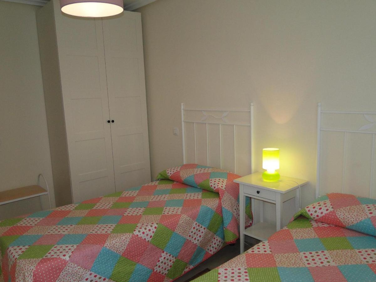 Apartamentos El Pinedo 노하 외부 사진