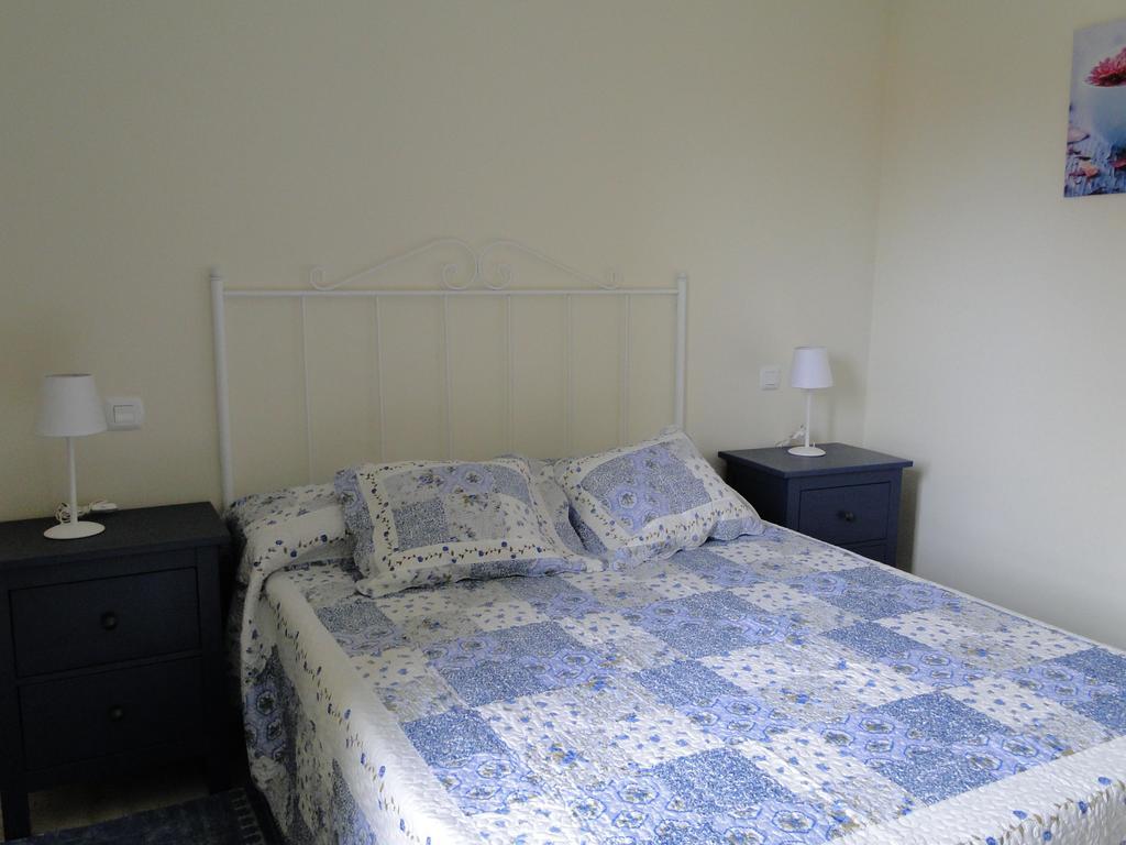 Apartamentos El Pinedo 노하 객실 사진