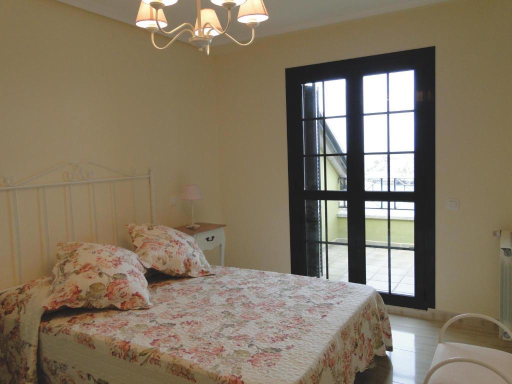 Apartamentos El Pinedo 노하 객실 사진
