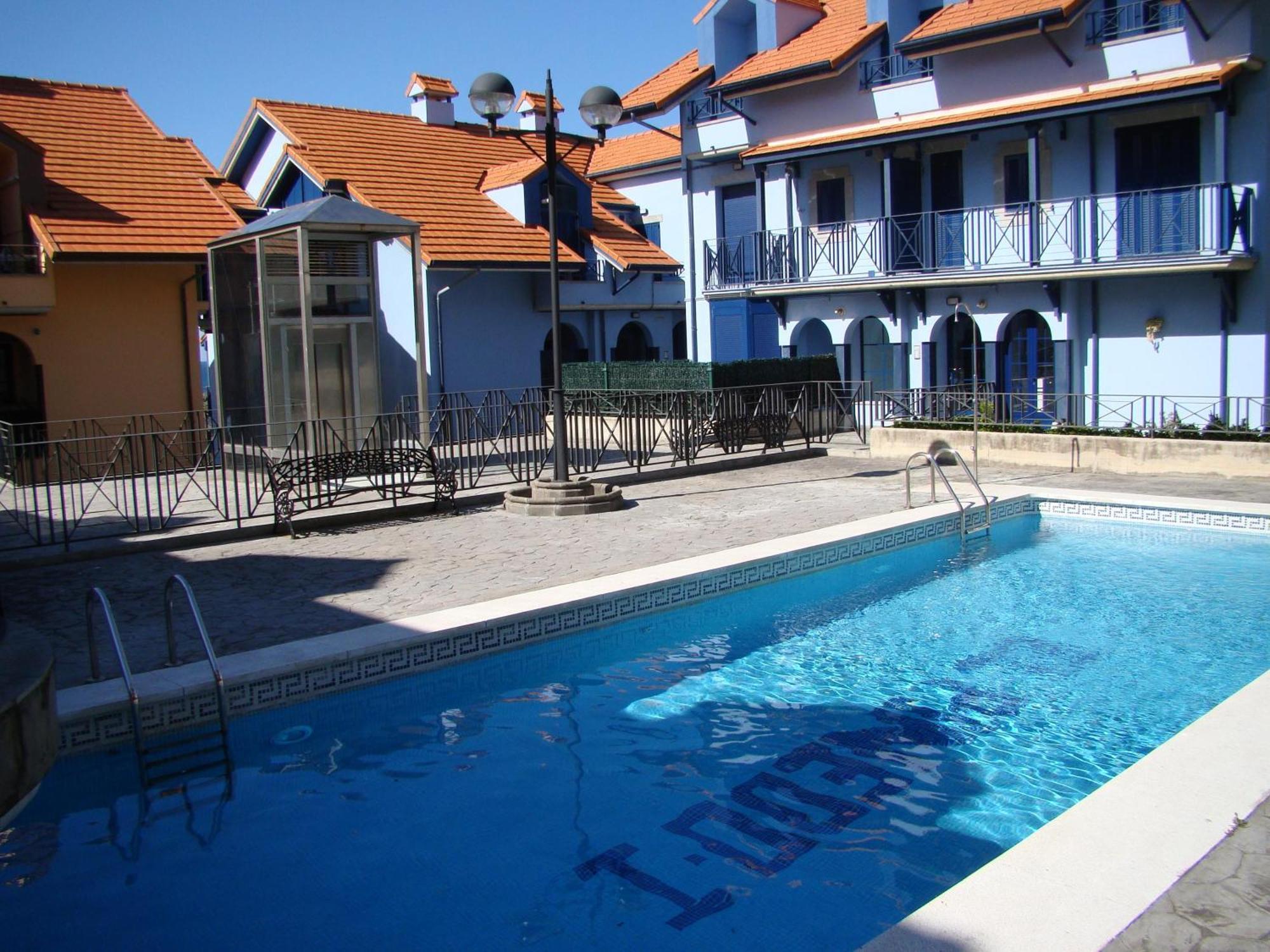 Apartamentos El Pinedo 노하 외부 사진