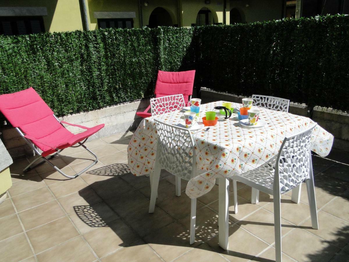Apartamentos El Pinedo 노하 외부 사진